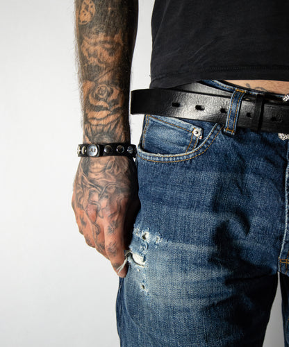 One Line Studded Bracelet - The 5